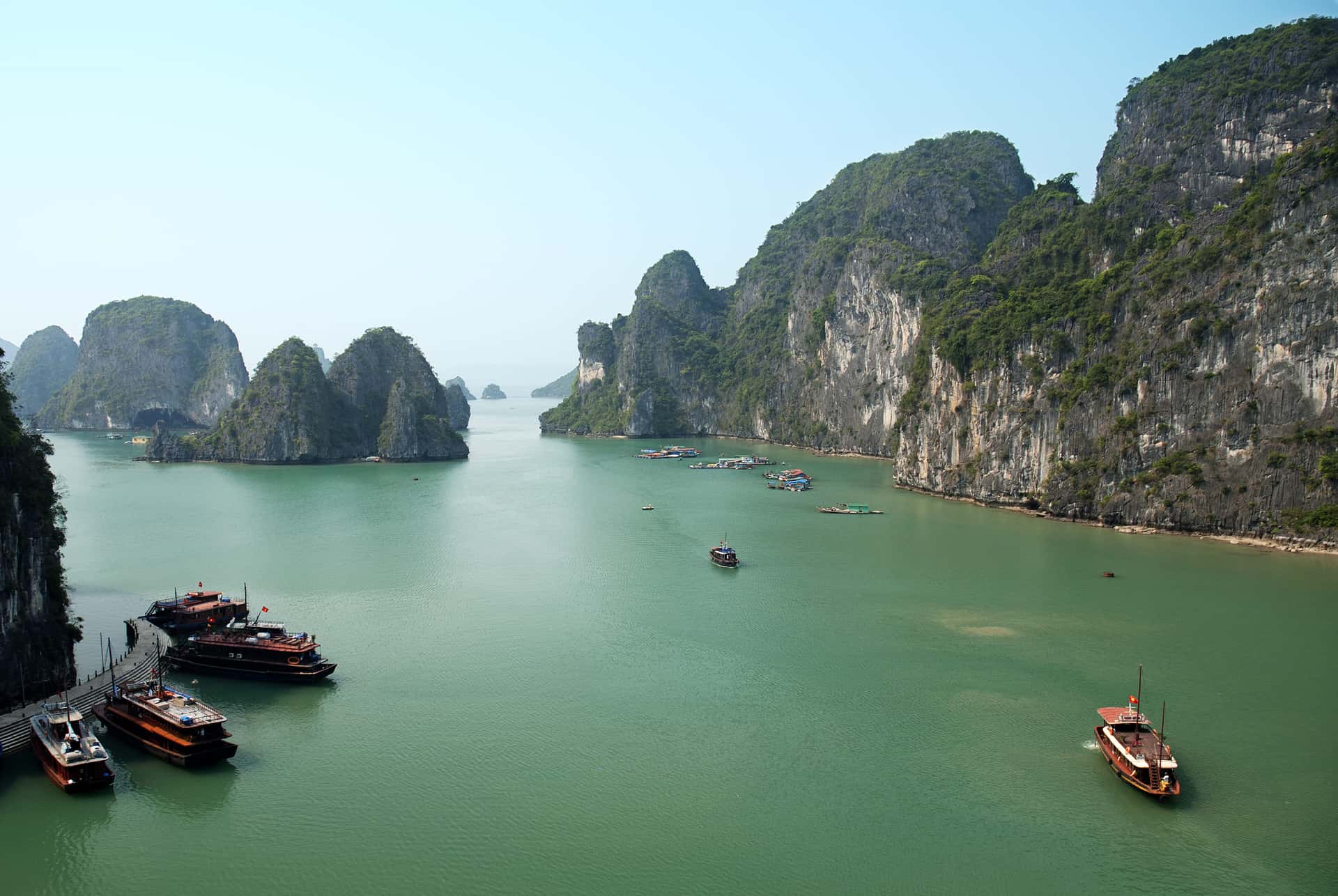 Halong Bay - The Jewel of Vietnam in Discovery Southeast Tours