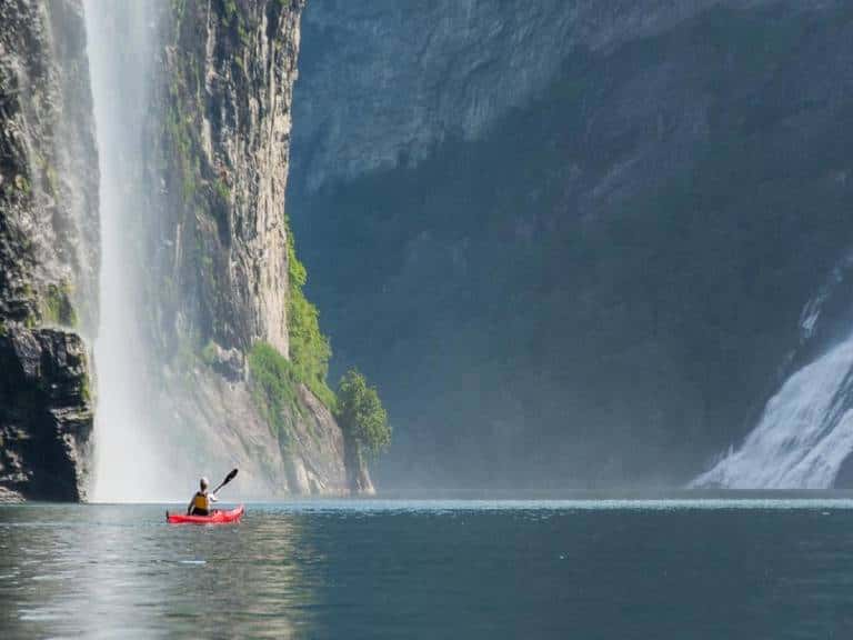 Kayak The UNESCO-Listed Geirangerfjord in Russia Scandinavia