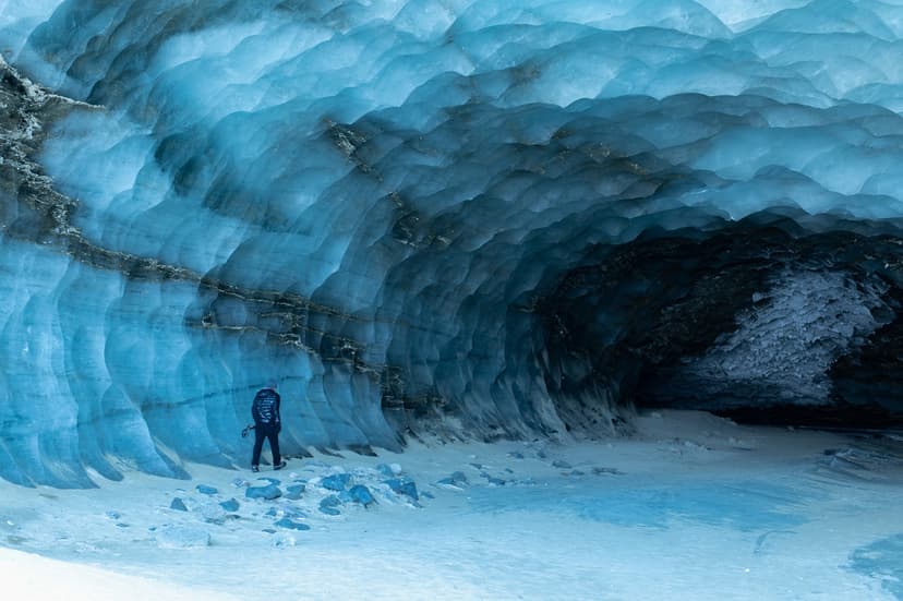 Go Glacier Hiking and Ice Caving
