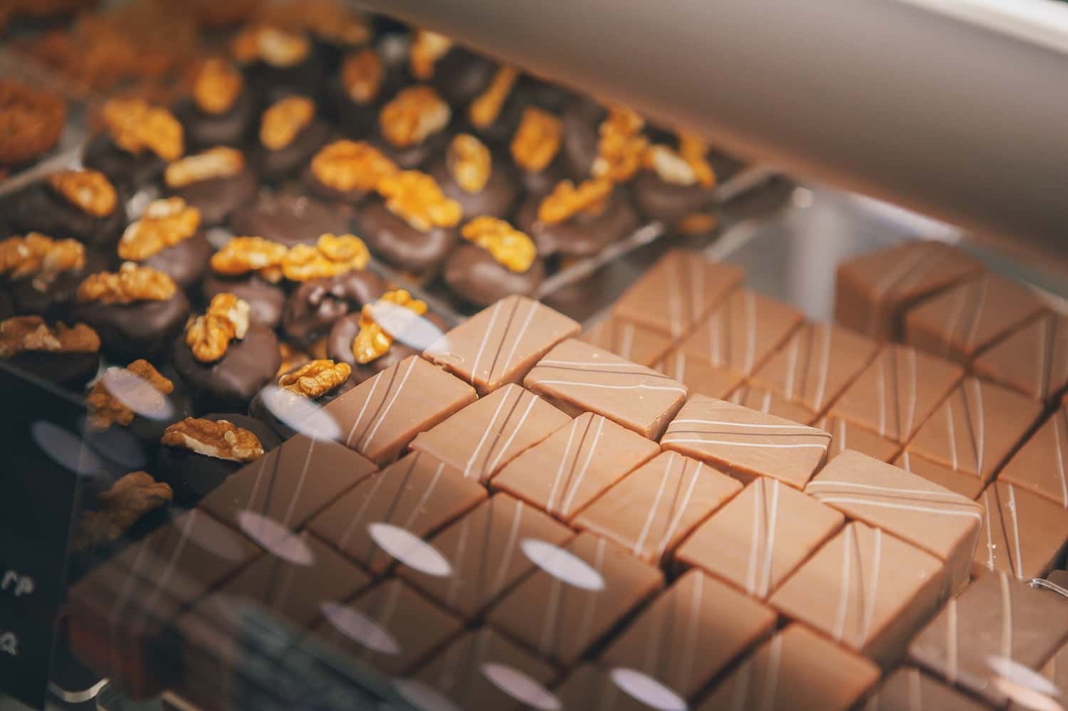 Visit Ghiradelli Chocolate factory at San Francisco in USA & Canada Monsoon Tours