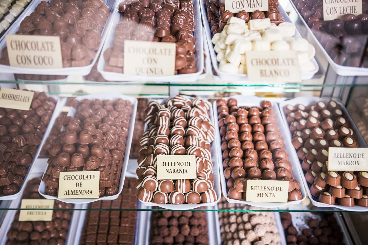 Visit The Hershey’s Chicago candy store in USA & Canada Monsoon Tours