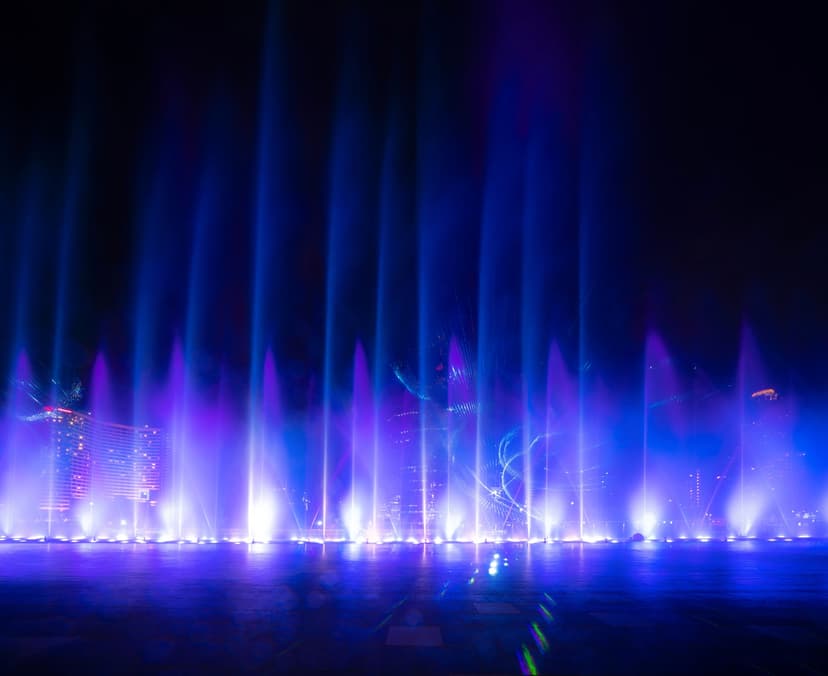 Watch The World’s Largest Water Show